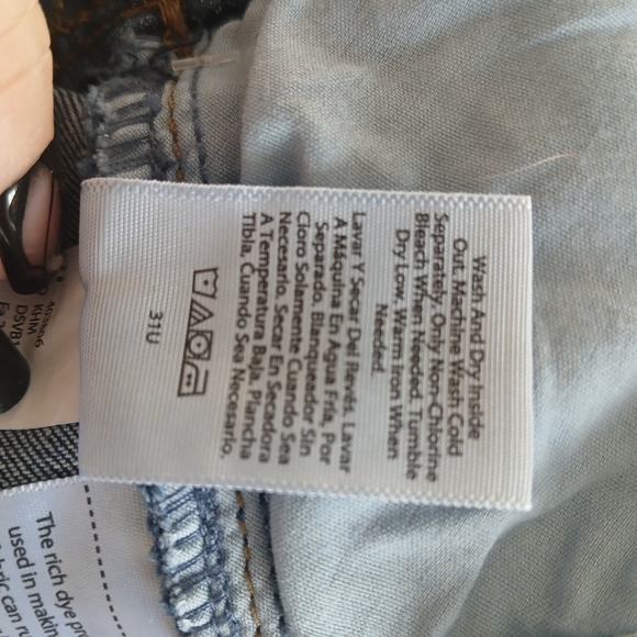 Sofia Vergara Jeans - Picture 2 of 6